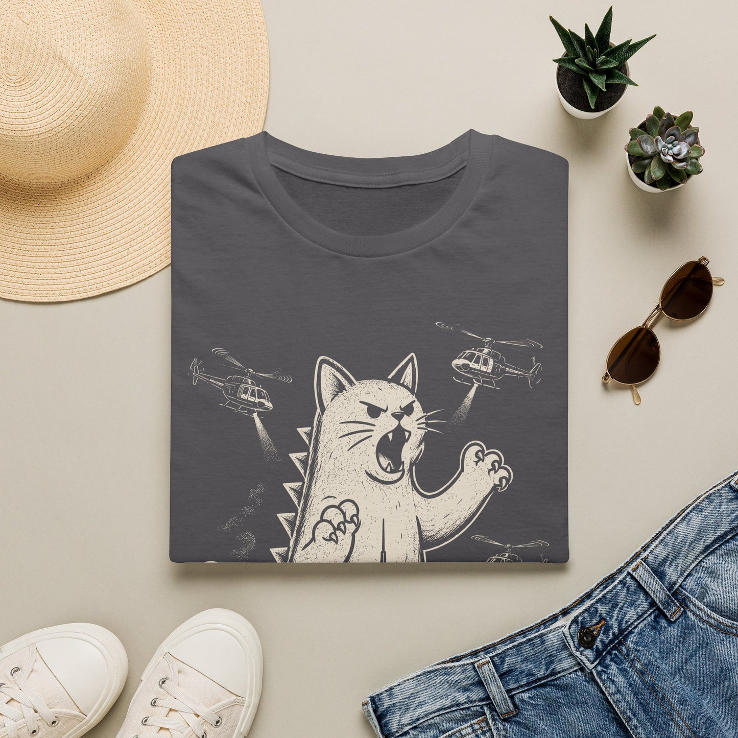 Gun cat t T-shirt