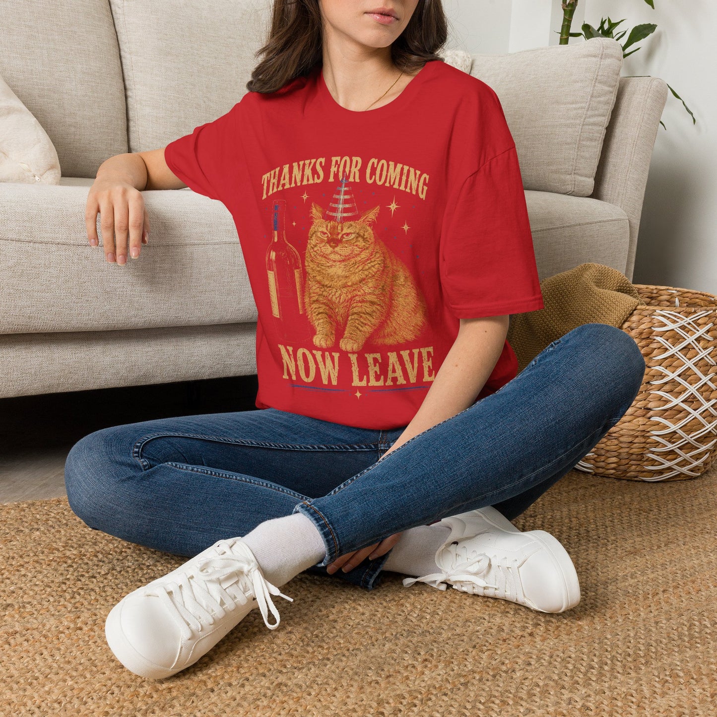 Now leave t T-shirt