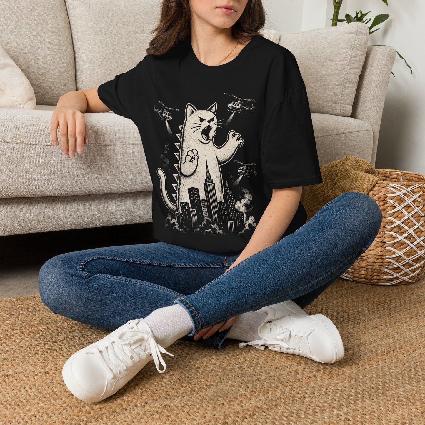 Gun cat t T-shirt