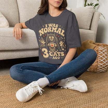 Three cats t T-shirt