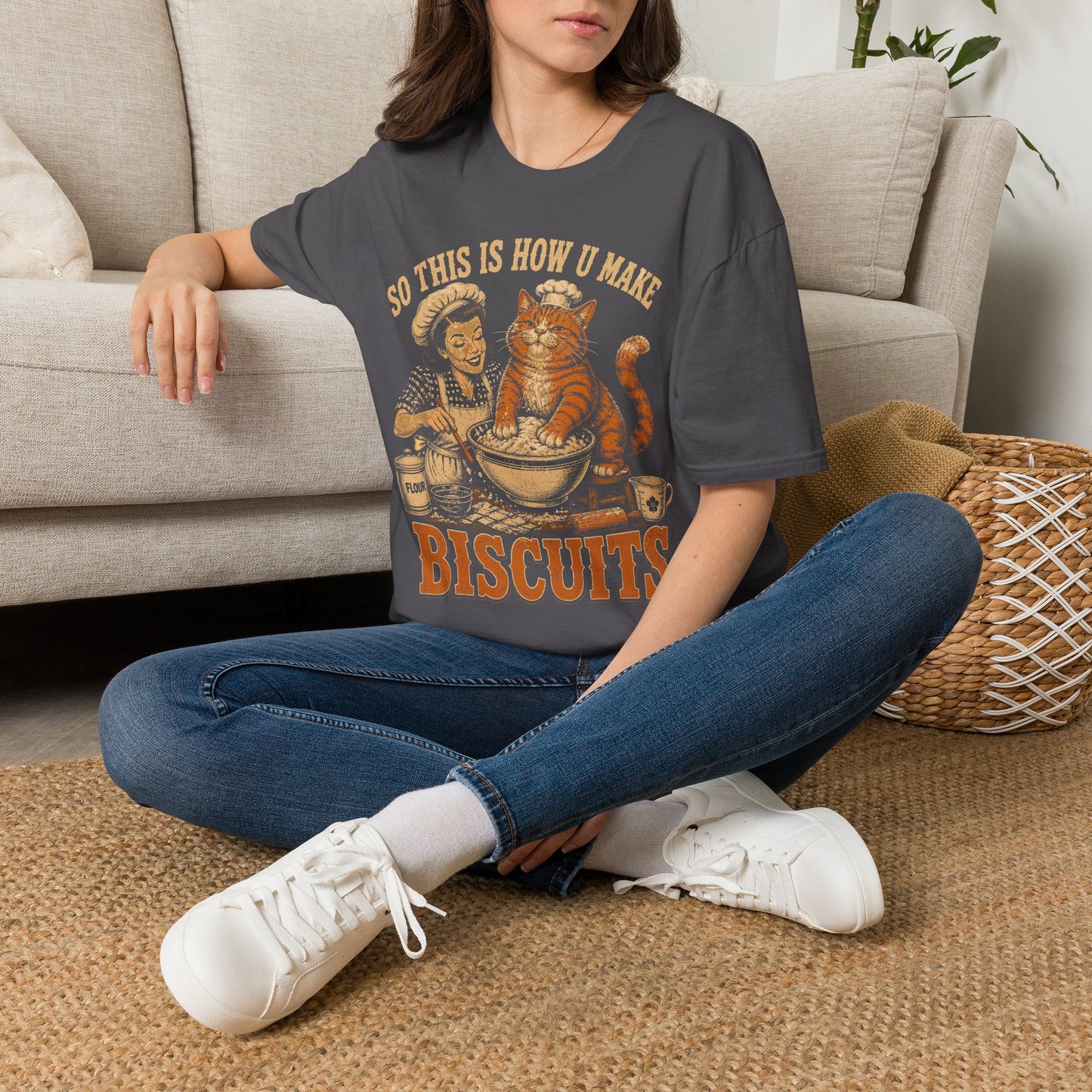 Making biscuits t T-shirt